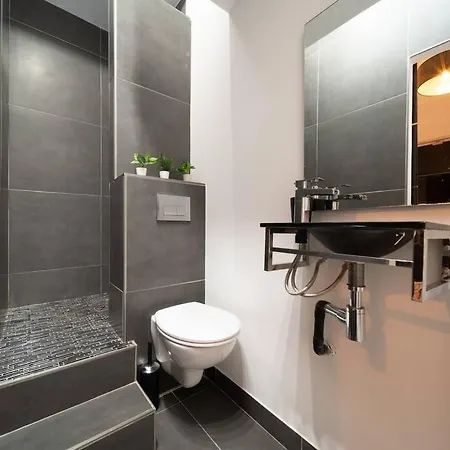 *appartement Climatise Au Coeur Du Vieux Port* Marseille