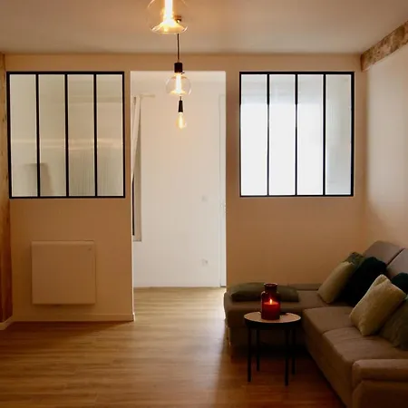 Apartment Chic And Nenwly Renovated - Location Marseille