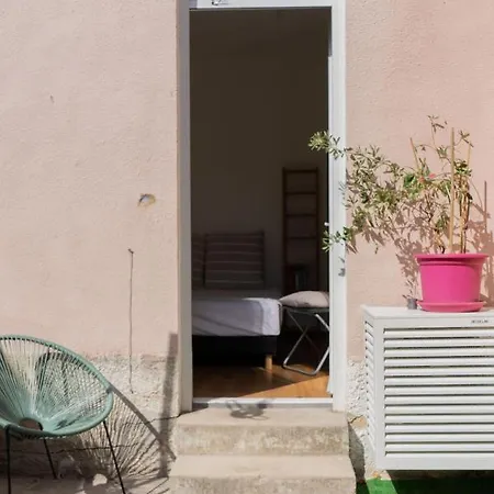 Maison d'hôtes Le Petit Nid Des Chutes Lavies Marseille