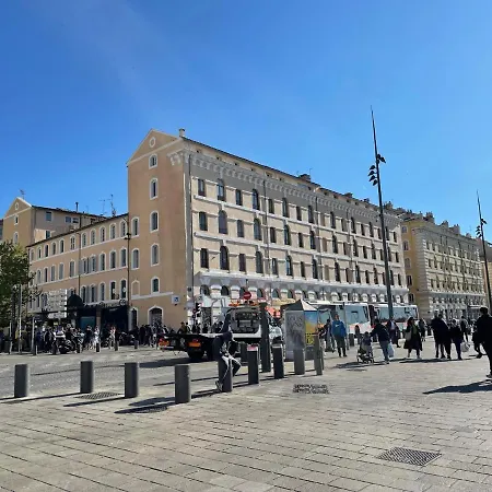 Marseillais - Vieux Port *