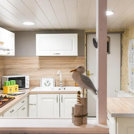 Holiday home Le Cabanon - Maison 2 Ch Avec Jardin Et Parking Marseille