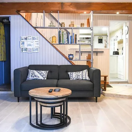 Holiday home Le Cabanon - Maison 2 Ch Avec Jardin Et Parking *