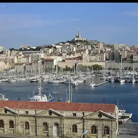 Bas De Au Calme Apartment Marseille