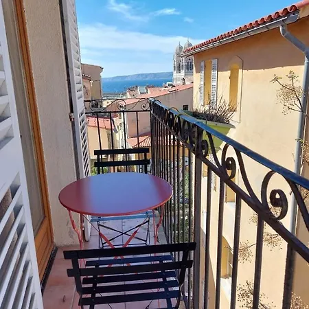Nest With Sea View In The Heart Of The Panier Apartment *