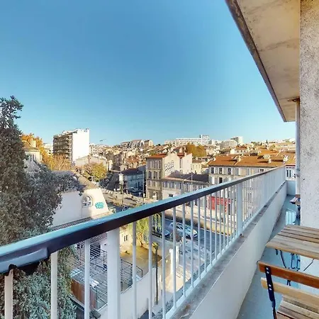 4 8 Couchages Avec Exterieur Apartment Marseille