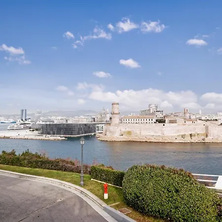 Apartment Cosy Situe A 100m Des Plages Et De La Spendide Corniche
