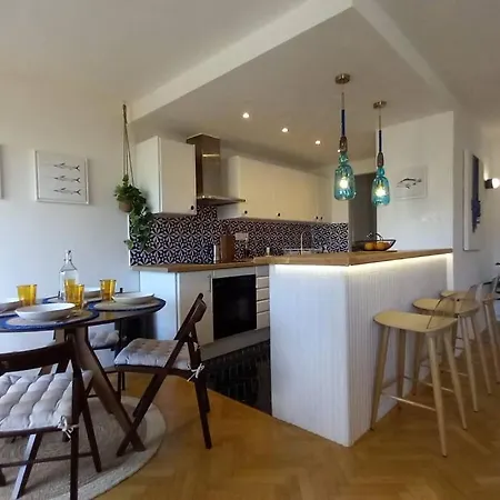 Le Carre D'or 8e Apartment *