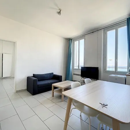 4 Couchages Bord De Pointe Rouge * Marseille