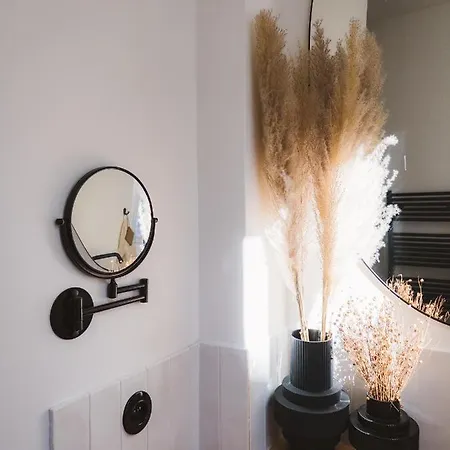 La Tomette Apartment