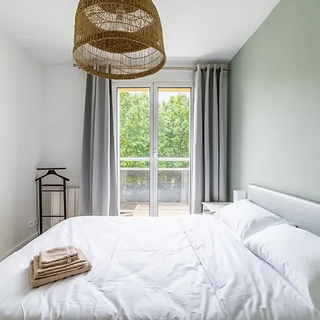 Tout Equipe Apartment *