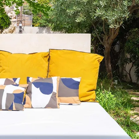 Charming Mediterranean House Wifi Netflix Primevideo Holiday home