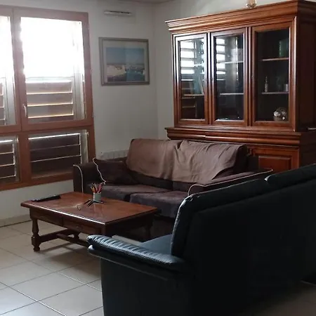 Le Village 76 M2 Climatisation 1Er Arrondissement Gare A Pied Box Parking Possible Apartment *
