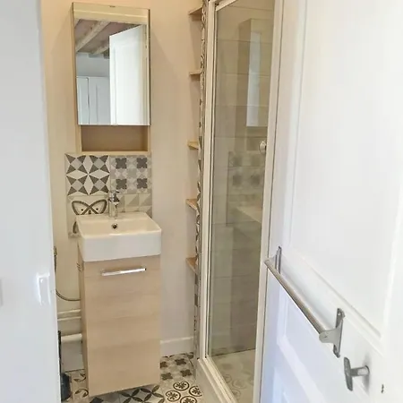 Le Bonheur 1827 Apartment