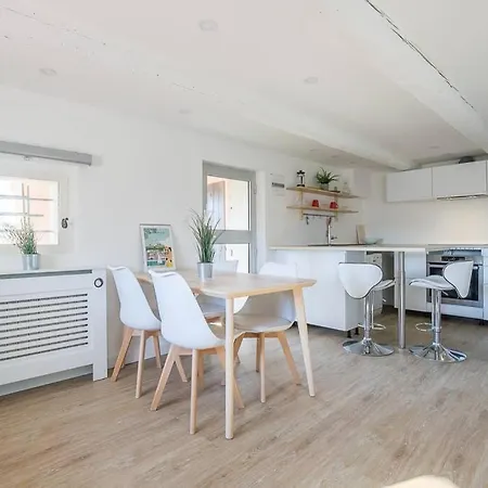 Villa La Bellevue Bord De Jusqu'a 8 Pers