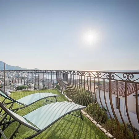 La Bellevue Bord De Jusqu'a 8 Pers Villa