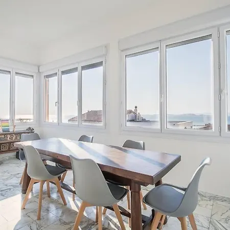 La Bellevue Bord De Jusqu'a 8 Pers Villa Marseille