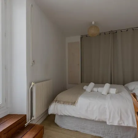 90m2 Renove - Terrasse En Plein Coeur De Apartment *