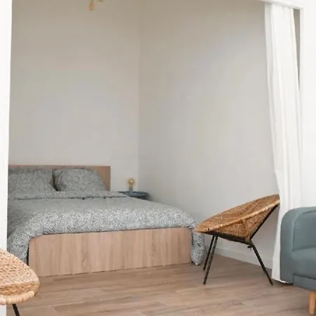 Appart' Moderne Plein Centre-ville Apartment