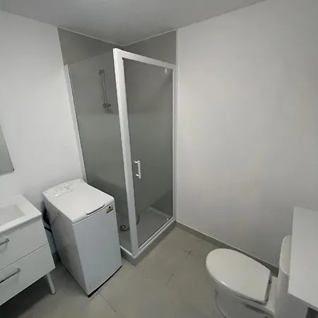 Neuf Apartment *