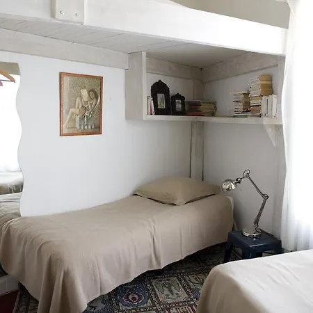 Providencia Bed & Breakfast Marseille
