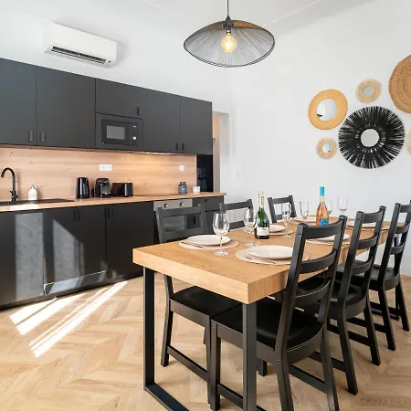 *le Beluga* Air Conditioning/jacuzzi/garden/park Marsiglia