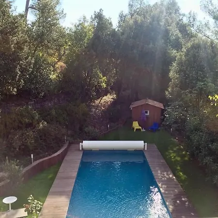 Magnificent House With Pool And Garden Villa *