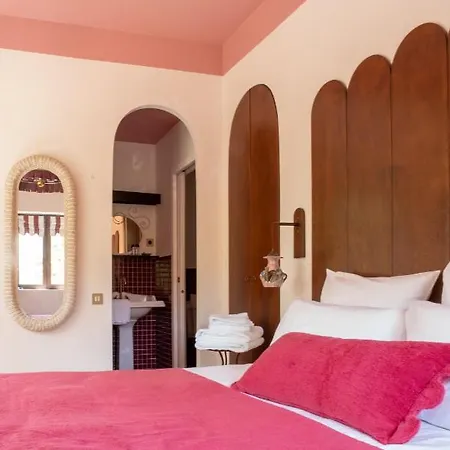Les De La Releve Bed & Breakfast Marseille