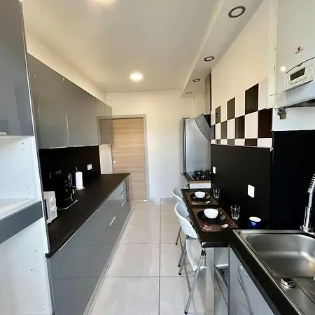 Apartment Paisible Face Au Stade Velodrome Marseille
