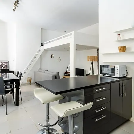 Chevalier Paul-charmant-mezzanine - 4 Personnes Apartment