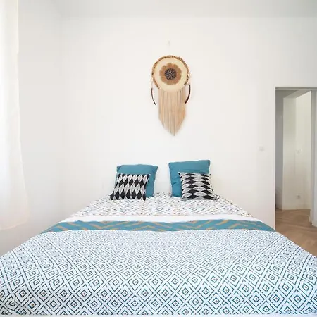 *le Beluga* Air Conditioning/jacuzzi/garden/park Appartamento