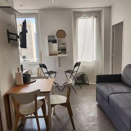 Le Panier De Papet,central, Proche Plage Catalan,tres Calme,vue Apartment