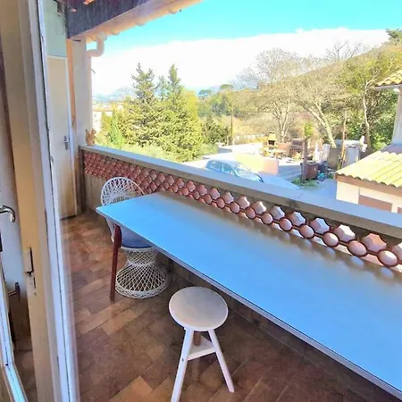 Dans Les Hauteurs Villa