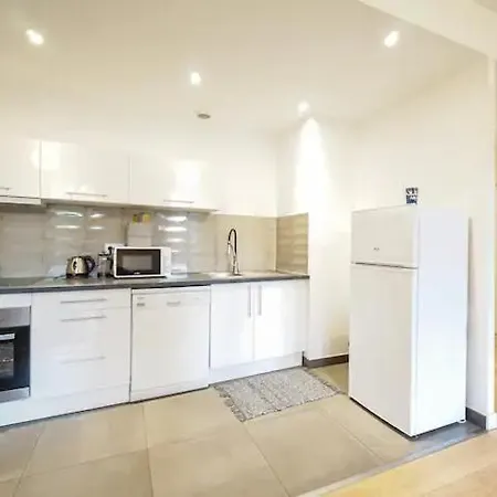 Magnifique T4 90 M2 Tres Bien Situe 2 Min Vieux Port Et Gare St Charles