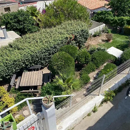 La Flibuste Des Goudes: Calanques Seaside Retreat With Gardens *
