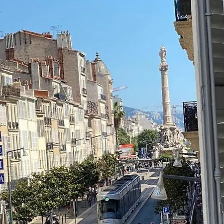 L'hyper-centre Marseillais Apartment *