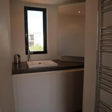Unique! Toit Terrasse - 100m Apartment *