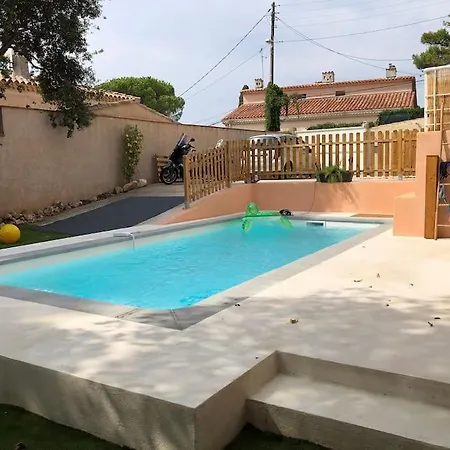 Maison Avec Piscine Aux Portes Des Calanques Holiday home
