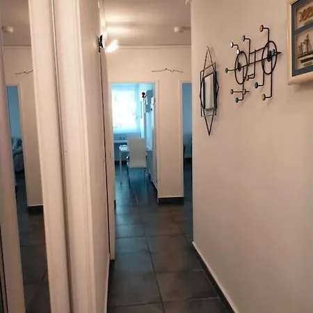 Cigalou Sous Les Pins Apartment *