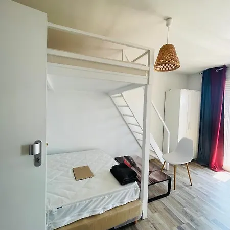 Petit Centre Joliette Apartment