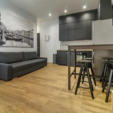 1 Bedroom With Terrace - Prefecture Apartment