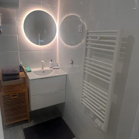 Apartment 2prs Equipe Et Neuf
