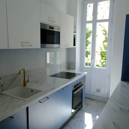 De Standing Vue Apartment *