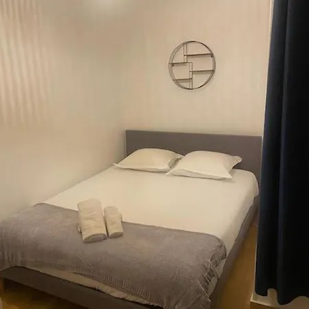 Apartment {o Petits Docks} * Proche Centre *
