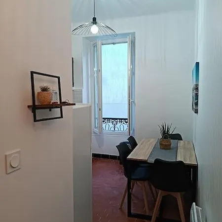 Apartment {o Petits Docks} * Proche Centre