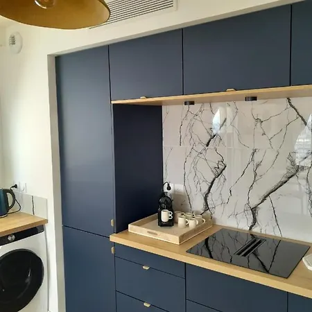 Porte Bleue Apartment