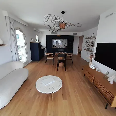 Apartment Porte Bleue