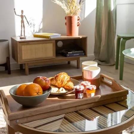 Sunny And Cosy Flat In The Heart Of Marseille