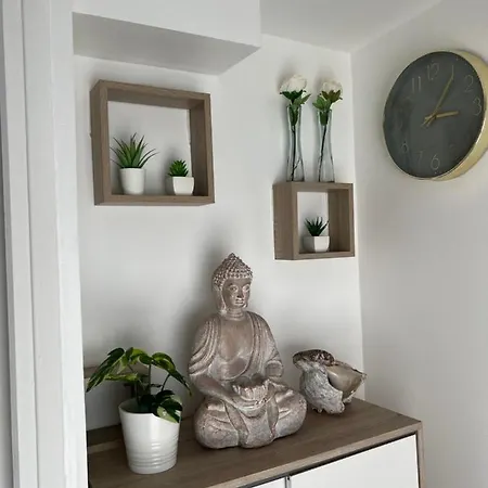 Apartment Au Bor De Marseille