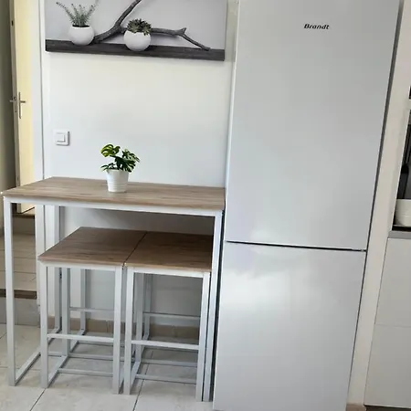 Au Bor De