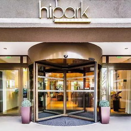 Aparthotel Adagio Timone 3*